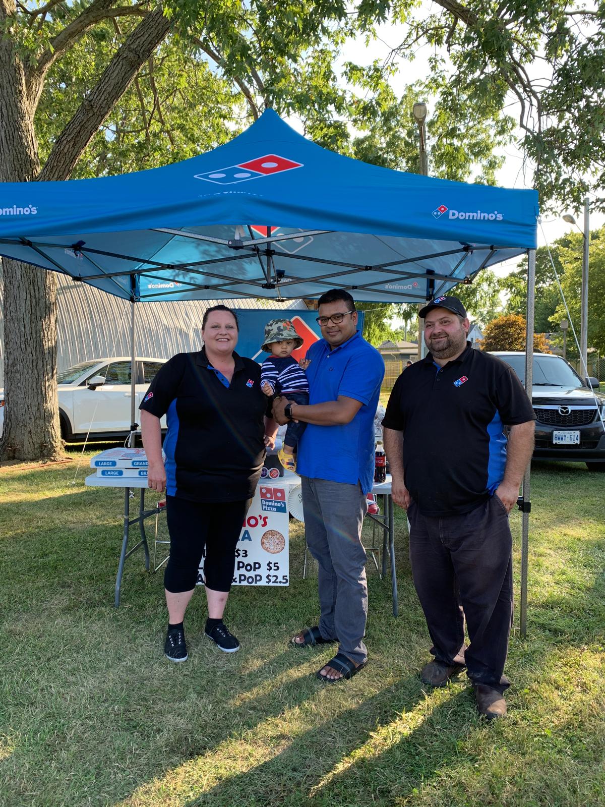 Dominos tent with son